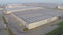Największy zakład PRESS GLASS rozbudowany