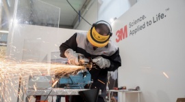 Poznaj 5 powodów, dla których warto wziąć udział w zawodach „Starcie Szlifierzy” Przemysł, BIZNES - Pragniesz zdobyć nowe doświadczenie czy może lubisz rywalizację i dreszczyk adrenaliny? Chcesz wygrać wycieczkę do Stanów Zjednoczonych oraz produkty najwyższej jakości? Tego wszystkiego doświadczysz już 4 października na zawodach „Starcie Szlifierzy”.