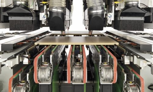 Meblarze przetestowali centrum wiertarskie FTT R8