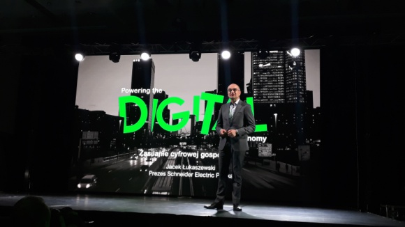 Spotkanie Partnerów Schneider Electric podkreśla wartość współpracy w biznesie Przemysł, BIZNES - Schneider Electric, lider cyfrowej transformacji w zarządzaniu energią i automatyce, zaprosił swoich partnerów biznesowych do Hotelu Andels w Łodzi na coroczne Spotkanie Partnerów.