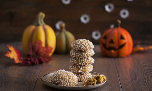 Bądź przygotowany na „Cukierek albo psikus” – halloweenowe słodkości na wynos