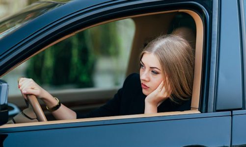 Nie trać czasu w korku! 4 porady, jak produktywnie wykorzystać czas na zatłoczonej ulicy