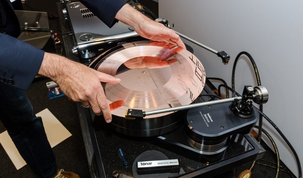 Lech Janerka gościem specjalnym Audio Video Show 2019