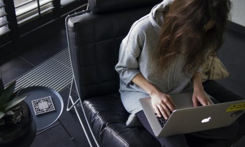 Jak zabezpieczyć środowisko pracy zdalnej? 7 rad dla pracowników