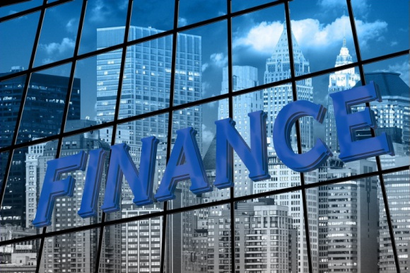 Czas na bankowość zdecentralizowaną, czyli usługi finansowe na brzegu sieci IT i technologie, BIZNES - Wiemy, czym są podstawowe, centralne systemy bankowe, słyszeliśmy o przetwarzaniu bezserwerowym, ale czym może być coreless banking, czyli bankowość zdecentralizowana?